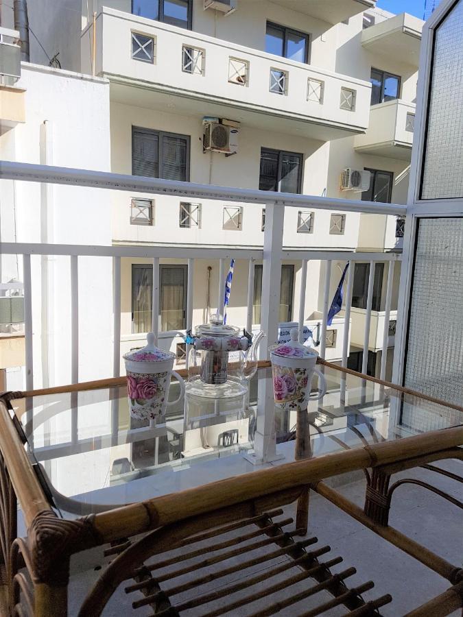 Betty'S Central Suite Alexandroupolis Buitenkant foto