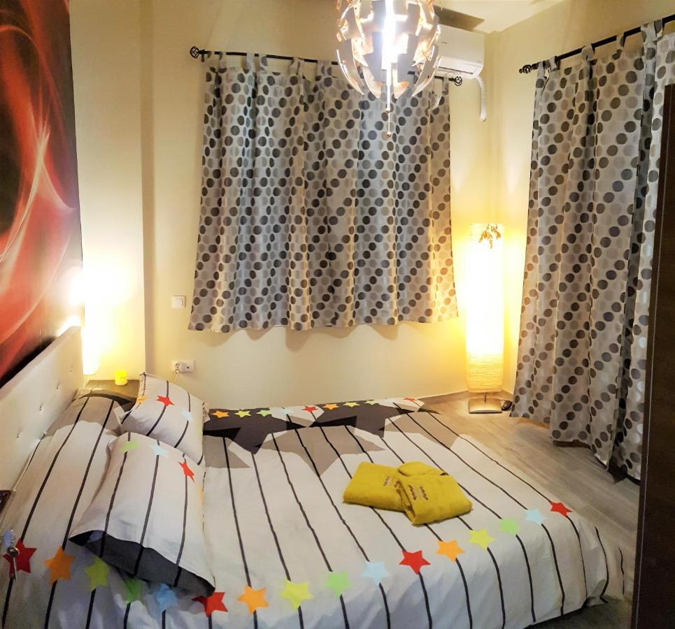 Betty'S Central Suite Alexandroupolis Buitenkant foto